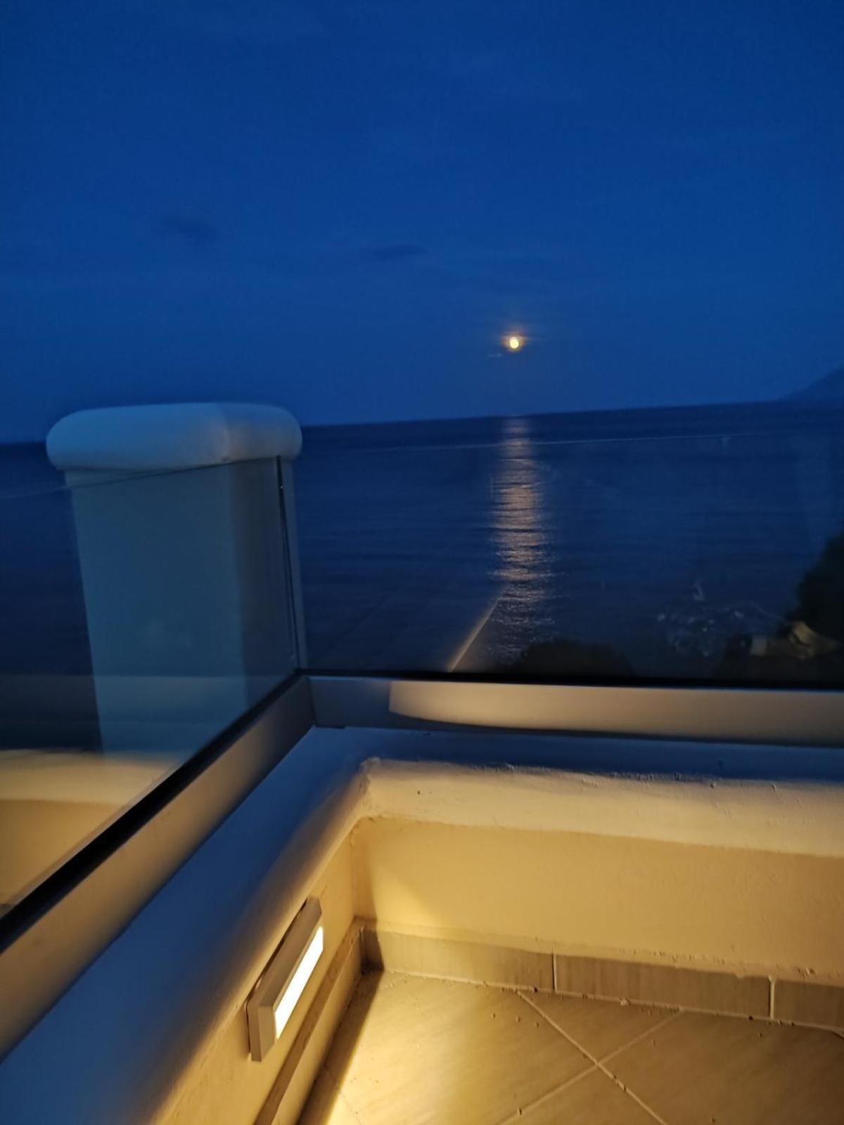The Life Suites Limnionas  Room photo